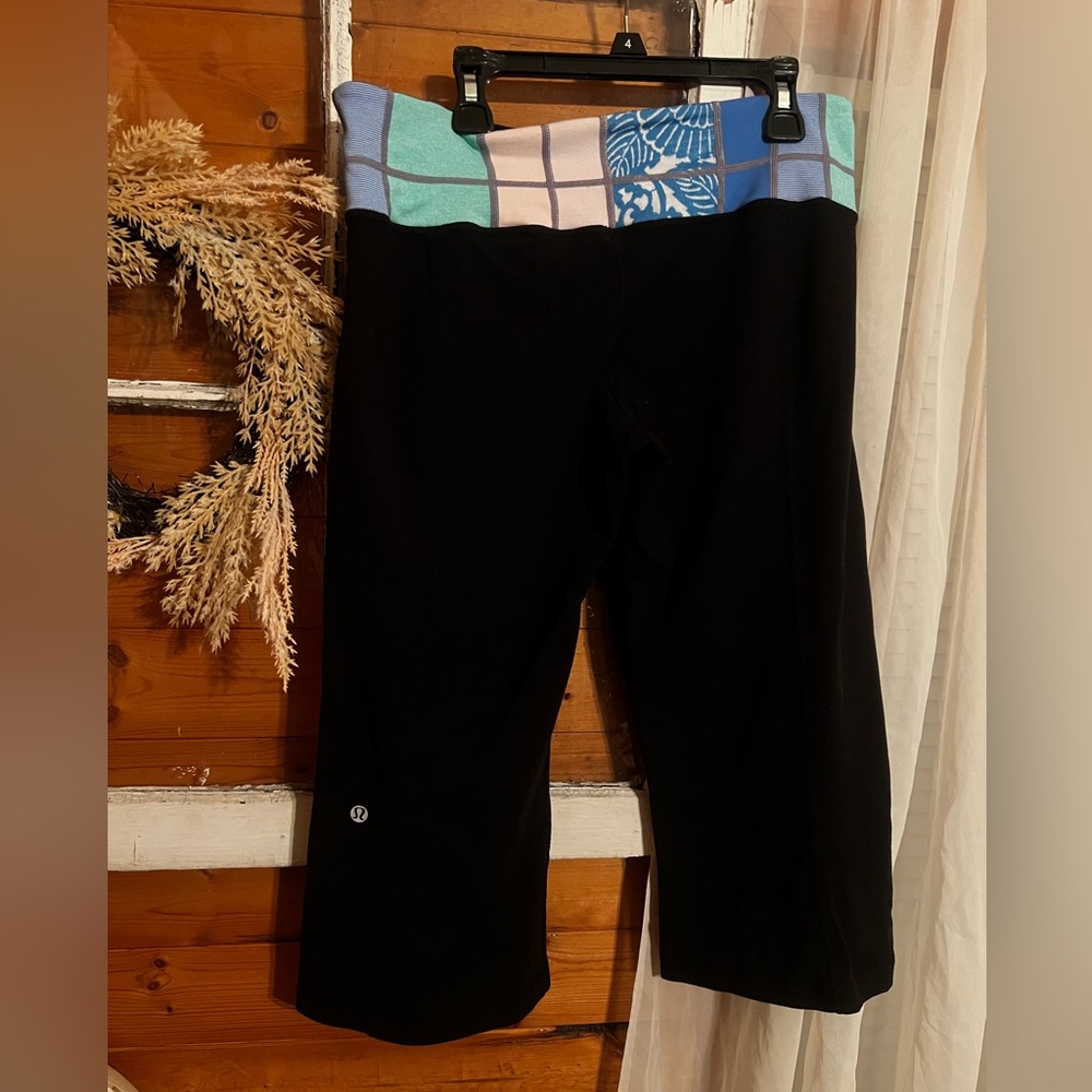 Lululemon crop leggings